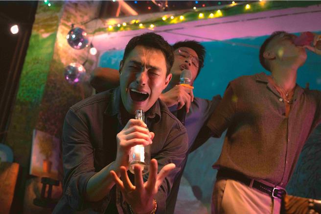 楊祐寧當成功太太背後的男人，分享婚姻祕訣把句點變「驚嘆號」。（鹿路電影提供）