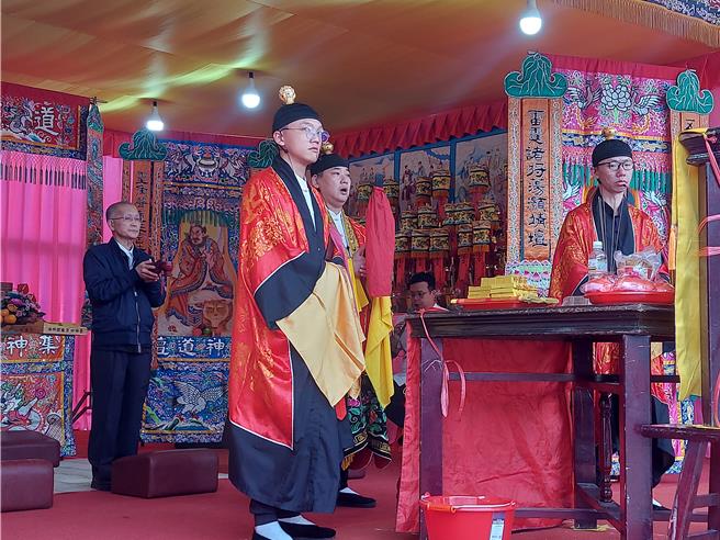 新北市玄天上帝文化祭活動現場舉行禮斗法會。（張鎧乙攝）