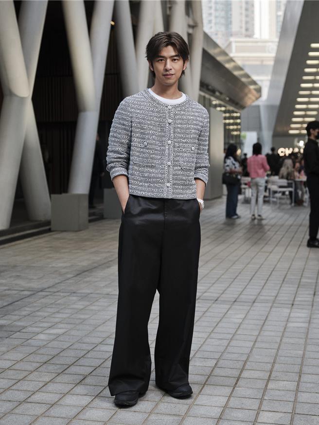 男星陳柏霖現身CHANEL香港度假系列大秀活動。（CHANEL提供／黃唯淯台北傳真）