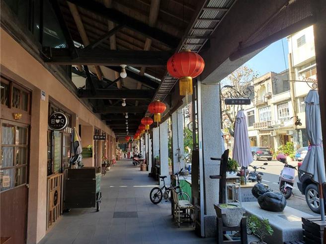 西螺延平街上的「东市场」改造为文青景点后声名大噪。（本报资料照片）