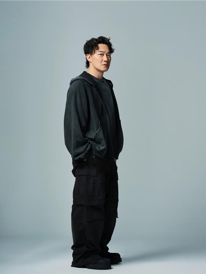 陈奕迅推出新歌〈这样很好〉。（环球提供）