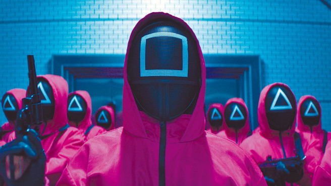 《鱿鱼游戏》第2季释出前导片，预告将出现更盛大、更危险的死亡游戏。（Netflix提供）