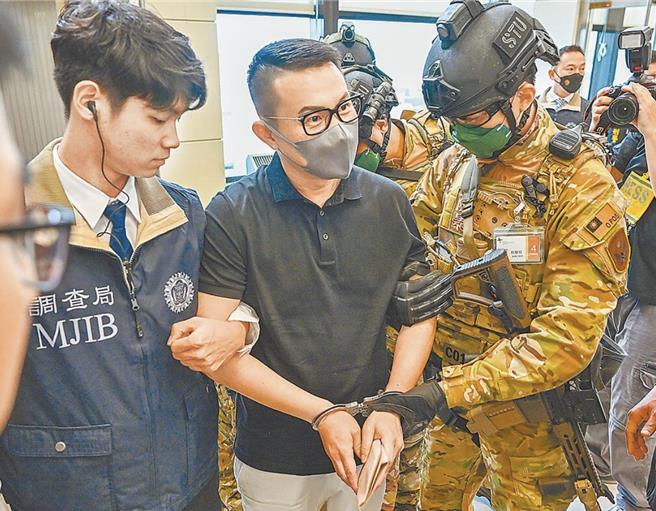 今（8）日新北地方法院裁定郭哲敏5000万交保，并限制出境海、电子脚镣及限制其住居。而共犯张旭升则以500万交保，限制出境海、电子脚镣与限制住居。（报系资料照片）