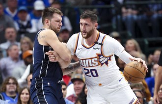 NBA》太陽冒奇兵！紐基奇致勝罰球助隊1分險退獨行俠