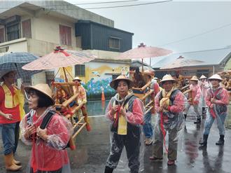 金山古道響起鑼鼓聲！「半嶺訪源」百年信仰再現