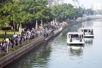 中職》雄鷹「愛河遊河同樂會」 洪總與球迷相約明年10月擠爆澄清湖