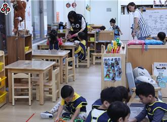 照護幼兒安全「教保員難休息」 勞動部：園所待命就算工時