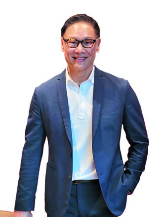 美．食．故．事－泰國沒有的泰菜餐廳人氣名菜 “月亮蝦餅”原創是瓦城！