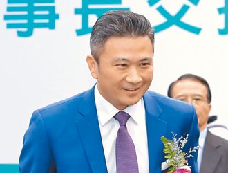 施俊吉吹哨 应速查前朝弊案