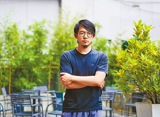 程紀皓拍山紀錄片世界被打開