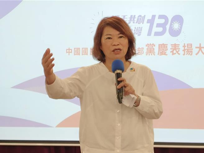 国民党嘉义市党部9日举办130周年党庆活动，市长黄敏惠谈到2026接班人问题。（廖素慧摄）