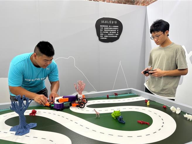 南方创客基地在台南文创产业园区茉莉工坊举办「职创生活节」。（读者提供／程炳璋台南传真）