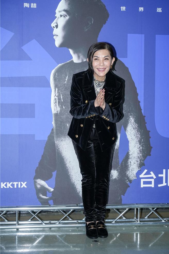 张清芳今到小巨蛋观赏陶喆演唱会。（罗永铭摄）