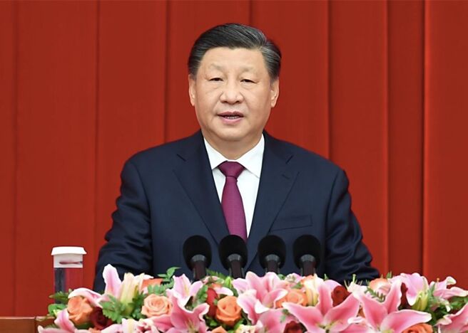 習近平將於11月13日～17日赴利馬出席亞太經合會（APEC）領導人非正式峰會；11月17～21日赴里約熱內盧出席二十國集團（G20）領導人峰會。圖／新華社