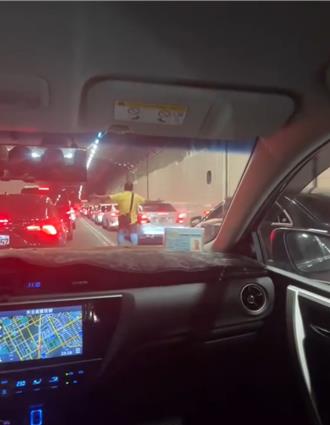 基隆路深夜塞爆遭批 交通局提醒有施工可提前改道