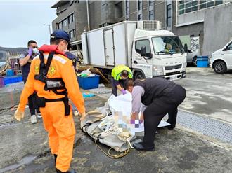 宜兰大福外海惊见全裸浮尸 女性遗体已腐烂
