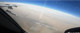 殲-15D亮相、殲-20射鷹擊-21！前飛官預言「還有下一步」