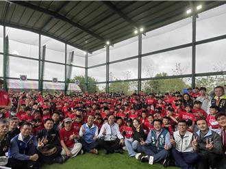 中大教授成立紅襪社區棒球隊 自籌1200萬建造打擊練習場