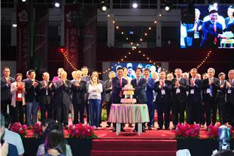 成大校友之夜找來最大咖   賴清德：成大是台南重要後盾