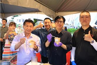 必比登手摇限定快闪 城市屿浪摊车展现创意行销高雄