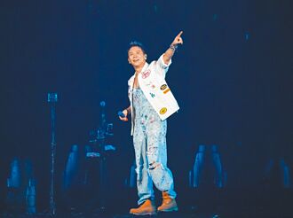 陶喆开唱爱妻夸帅