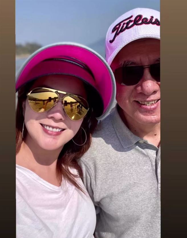 吴文忻9日透过社群宣布父亲死讯。（图／翻摄自吴文忻IG）