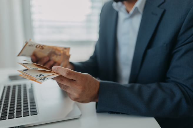 屬龍者未來半年不僅有望獲得長官重用，偏財運也很旺盛。（示意圖：Shutterstock／達志）