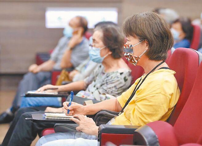 退休準備是一項「超長期」的投資。圖／本報資料照片