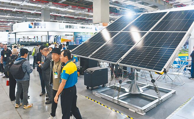 美國將廢止IRA，取消補助太陽能。圖為太陽能板示意圖。（本報資料照片）