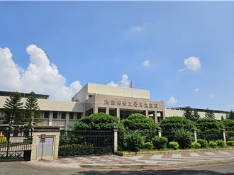 屏監受刑人趁修水管持工具自傷   嚴重受創不治  