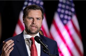 不让蓬佩奥入阁 华尔街日报：川普儿为范斯铺路 阻新保守派争权