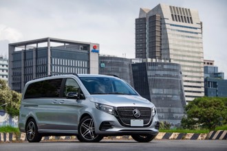 新世代 V-Class 旗艦商旅 V 250 d AVANTGARDE 豪華舒適 滿足各種移動情境