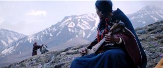 摄影师挑战6000公尺极地拍摄 拯救高山症发作名导演