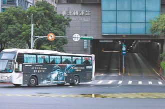 桃園往返台北客運一位難求 9023A路線11／18起增開6班次