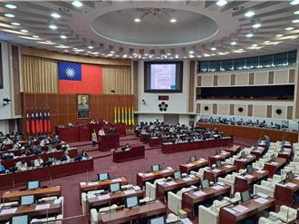 中火2.0  北市內湖6座瓦斯球運行40年不退場   議員疑：又是國安因素嗎？