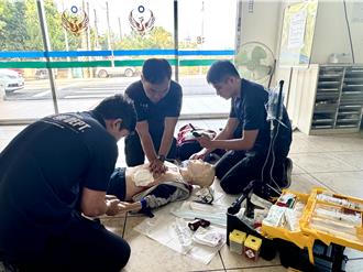台中消防員改良急救箱獲專利 救護出勤多2分鐘與死神搶命