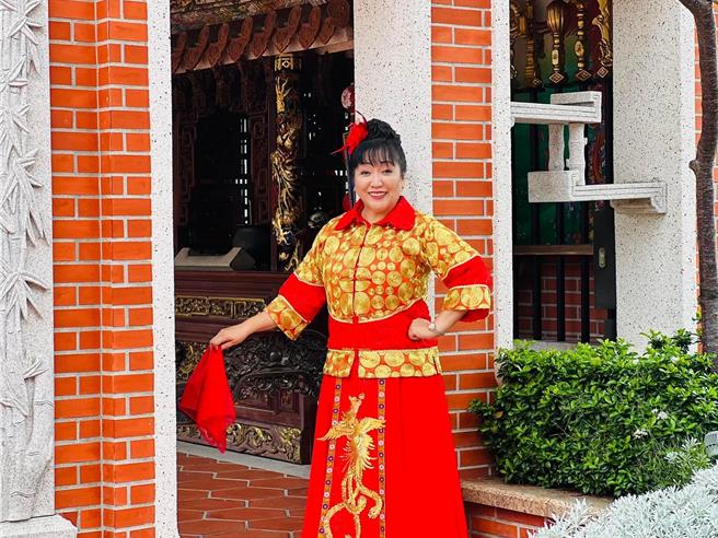 临演经纪人黄淑晴指控剧组以预算不足，删减通告费用剩500元，她无法接受。(取自黄淑晴脸书／吕妍庭嘉义传真)