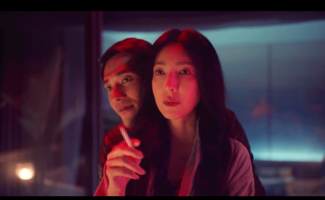 蓝正龙客串影集《影后》。（图／翻摄自Threads、吸菸有害健康）