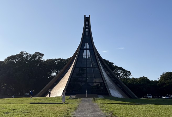 世界影響力大學排名全球百大的東海大學，將永續發展融入校務治理方針和教學研究，在台灣永續能源研究基金會主辦的「2024台灣永續大學獎」中，再度奪下「十大典範大學」榜首。(照片/東海大學提供)