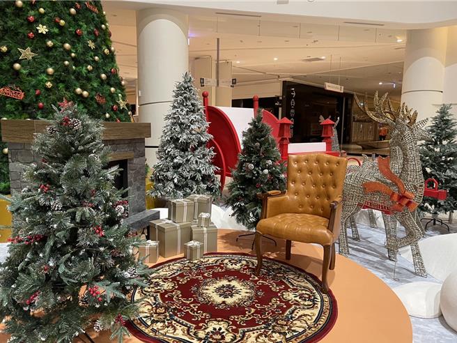 SKM Park Outlets高雄草衙中央廣場閃耀誕城即將登場。（SKM Park Outlets提供）