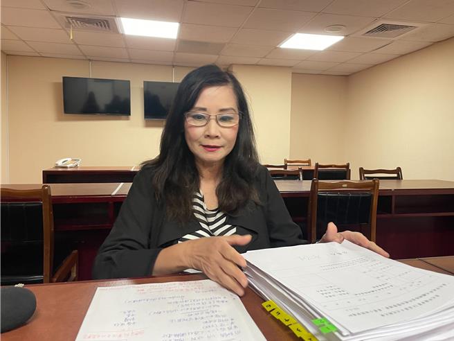 台北市议会台智光调查小组召集人、国民党台北市议员秦慧珠。（刘彦宜摄）
