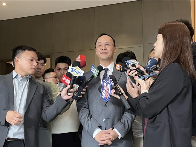 国民党主席朱立伦今出席2024幸福企业颁奖典礼。（张薷摄）