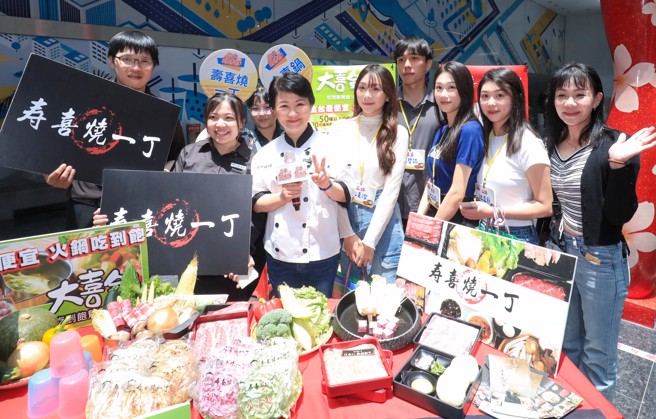 中市府透过各庆典活动带动经济表现。图/台中市政府提供