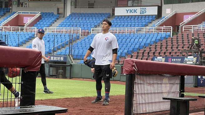 乐天桃猿朱育贤决定提出自由球员申请（FA）。（毛琬婷摄）