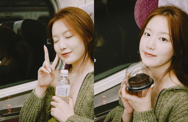 舒华晒辣照，粉丝急喊把衣服穿好「那个叶保守呢」。（图／翻摄自舒华 IG）