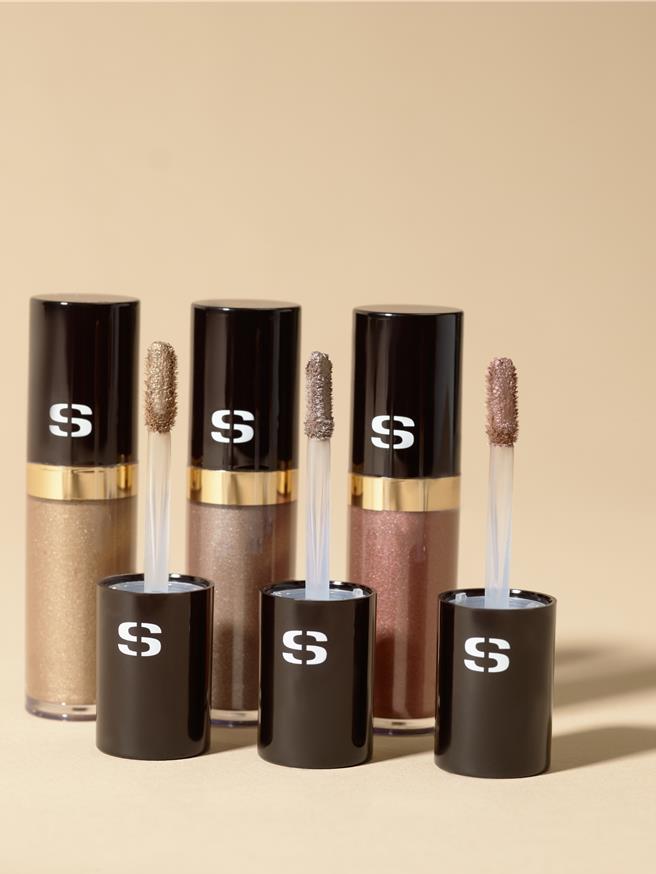 今年全新3色眼影恰好是近期最熱門的美拉德風。（Sisley提供／黃唯淯台北傳真）