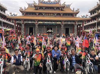 云林关公神尊骑「现代赤兔马」出巡 今启程12天环岛1080公里