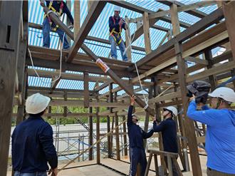 花蓮林田山日式聚落二期工程上梁 將活化為文資場域
