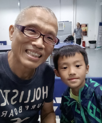 台灣人看大陸》貴州小男孩的澄亮真心