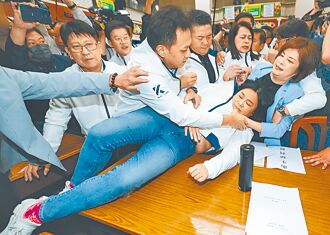 力拚財劃法 別讓地方窮下去